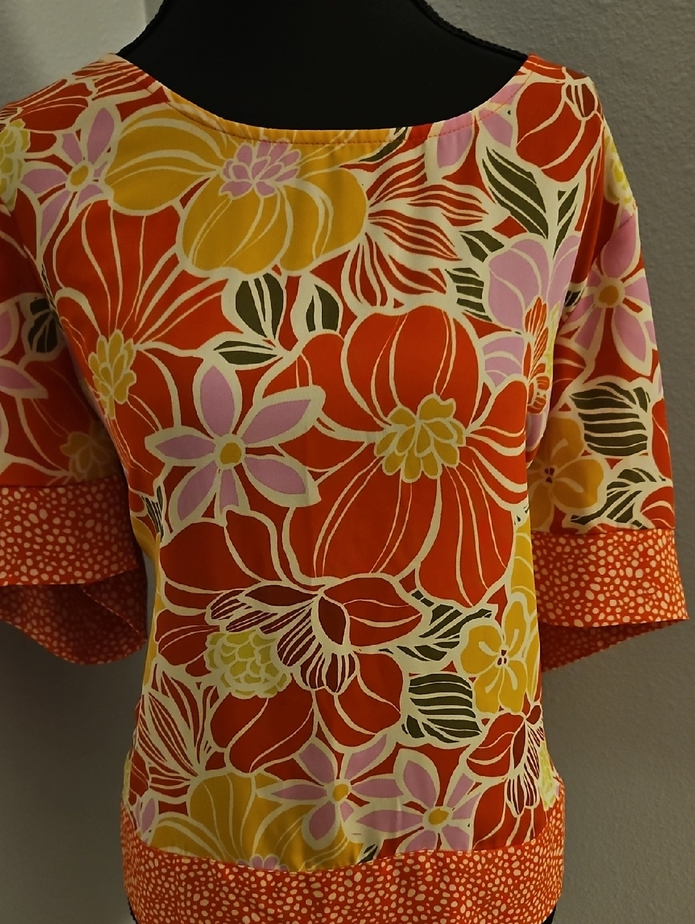 DR2 Floral Scoop-Neck Top in Orange, Yellow & Pink
